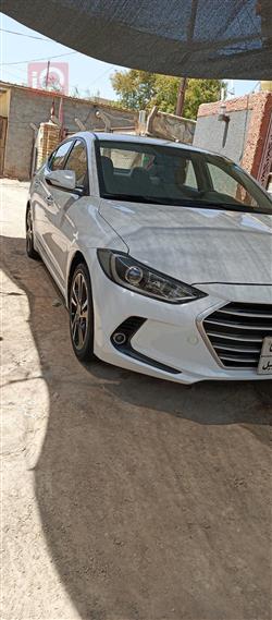 هیوندای ئەلەنترا